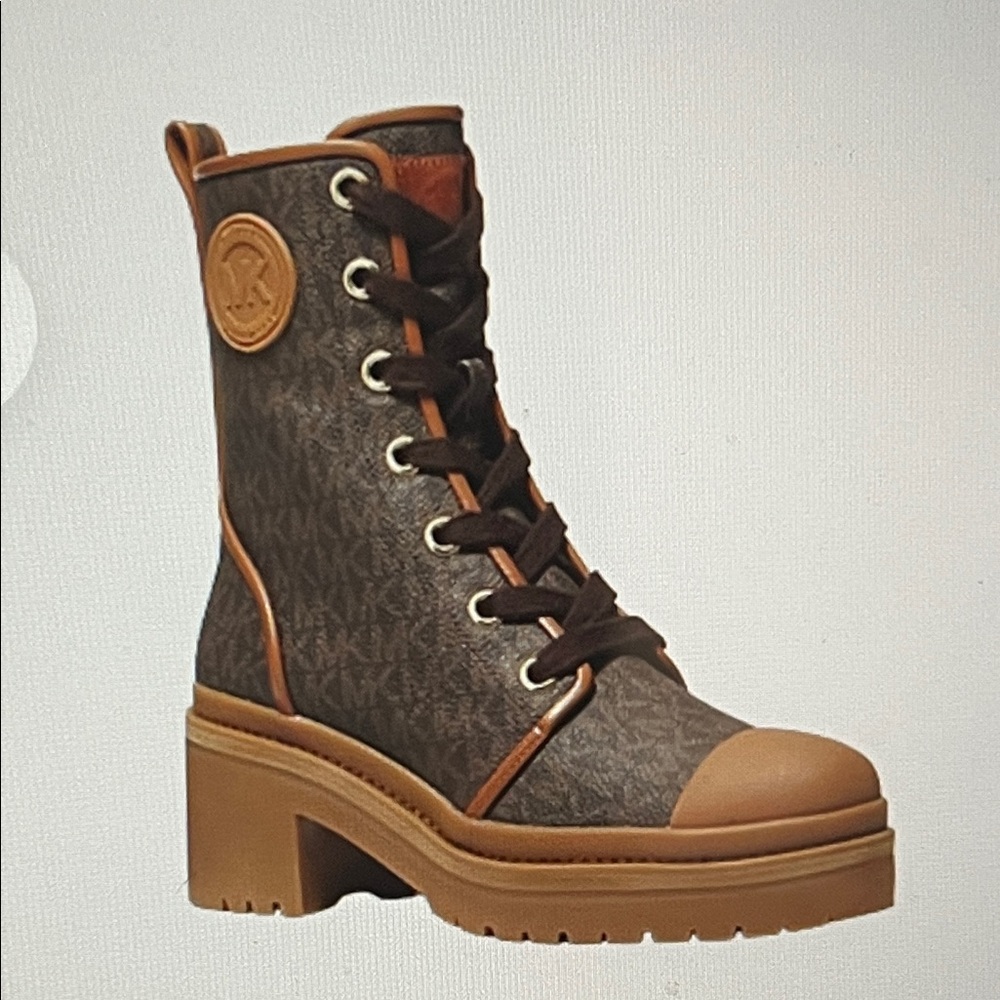 Michael Kors Corey mini MK logo boots, Luxe, brown - Picture 10 of 11